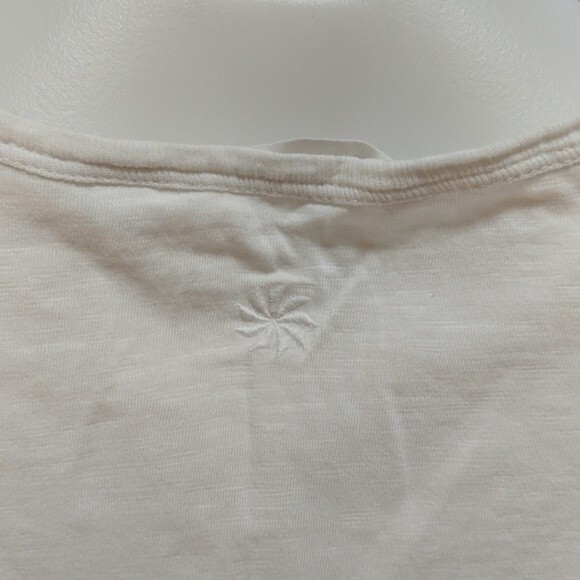 Athleta White Short Sleeve Top w/Ruching and Embroidery Size Small - Picture 10 of 11